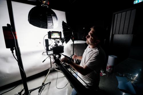 Obrázok umelca CAM-ON