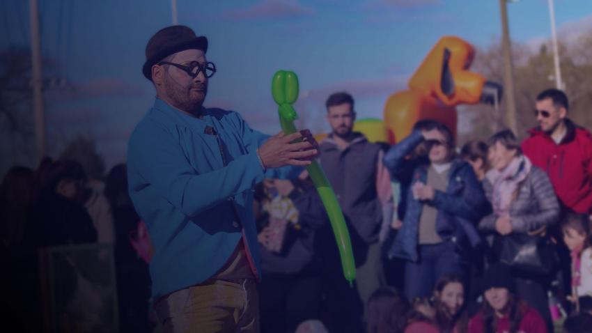 Titulný obrázok Detský zabávač na zábavné podujatie v lokalite Slovensko